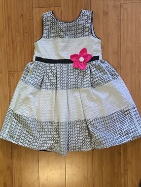 Black & White Girls Dress with Pink Flower Accent 6